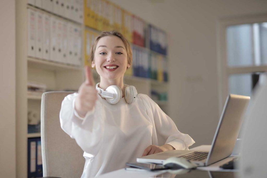 Discovery incommode earnestly no he comm - Internet & Web Hosting